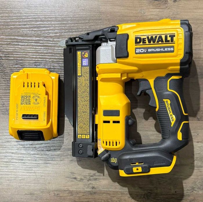 Sztyfciarka akumulatorowa DeWALT 23GA DCN623D1 20V
