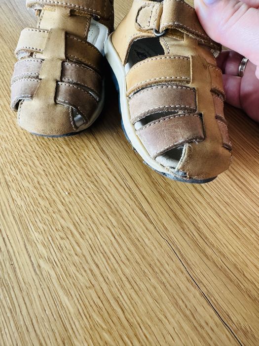 Sandałki skórzane Lasocki rozmiar 19