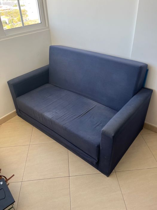 Sofá desdobrável usado