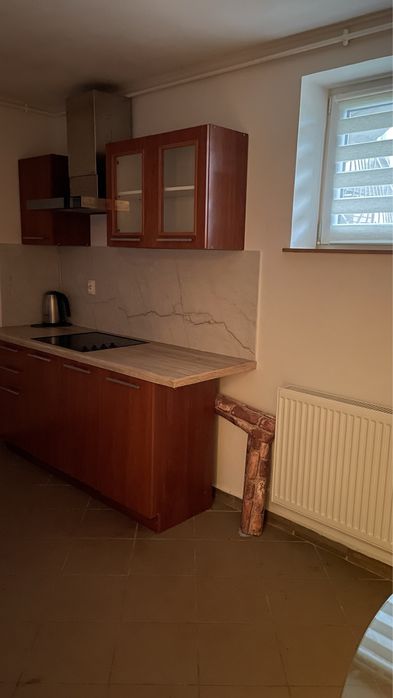 Lokal mieszkanie typu basement bezczynszowe do wynajęcia