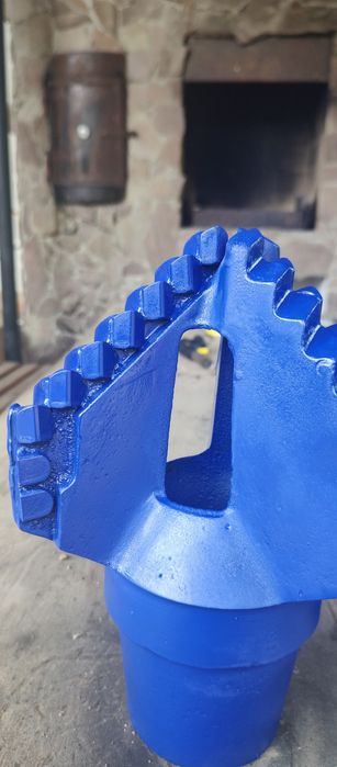 Пікобур РХ 142-250 PDC I ВК. Бур для свердловин сходинкою для скважин