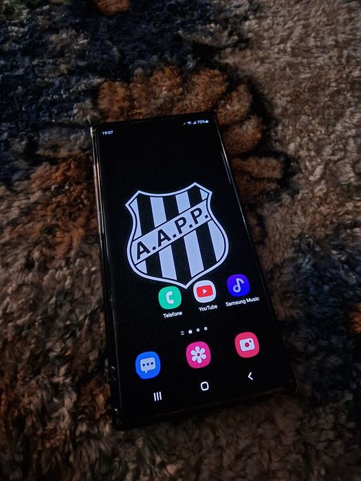 Samsung galaxi note  10 +     12 RAM 256 gb