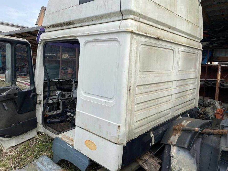 Кабіна MAN F2000 Commandor продається тільки ціла як на фото!