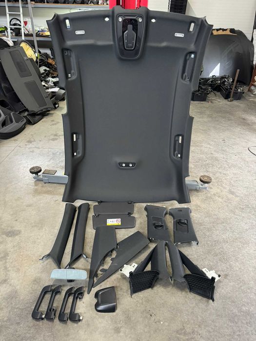 Чорна стеля чорний потолок Audi A4 B9 ауді а4 б9 седан sline s-line