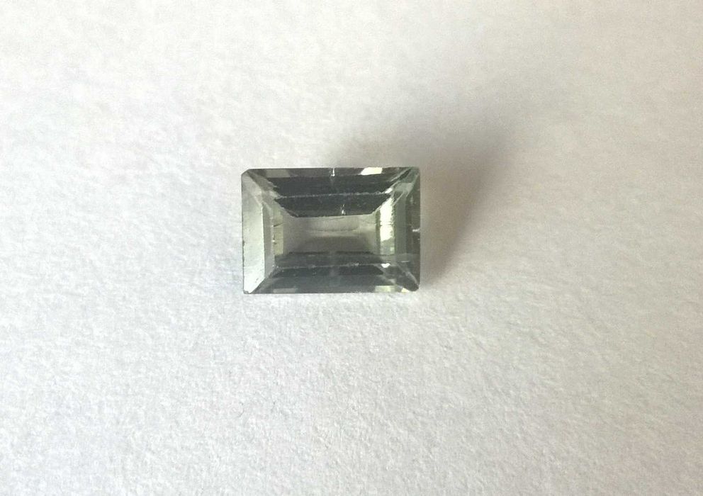 Turmalin  zielony 2. 2 CT,  8x 6mm  do pierścionka , zawieszki