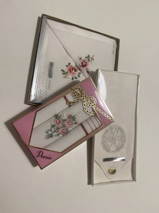 Батистові носові хустинки  ручноі роботи Німеччина. Подарунок