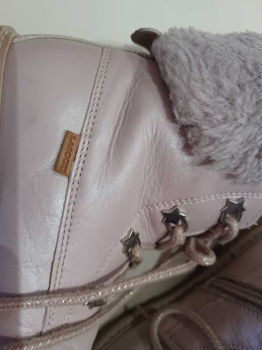 Sprzedam buty dziewczęce