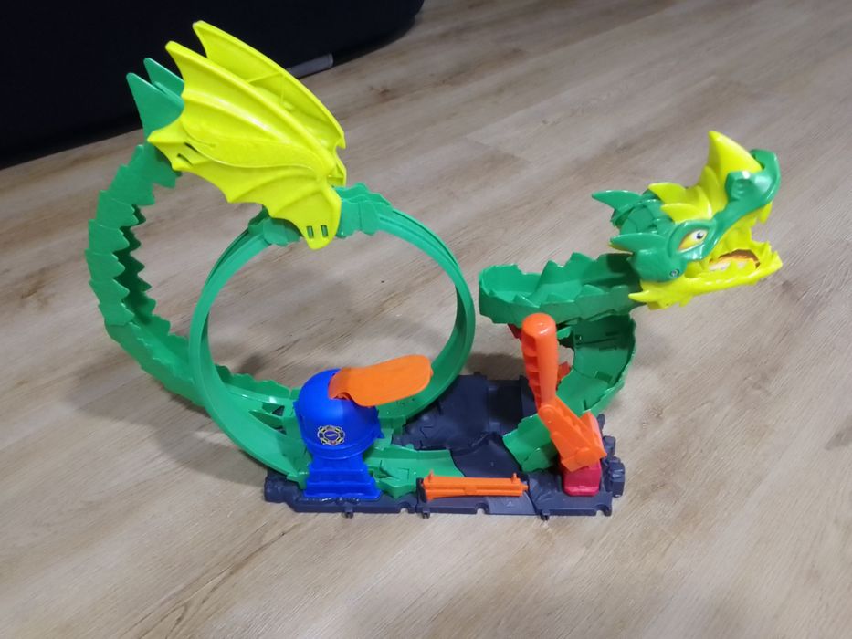 Pista Hotwheels Dragão