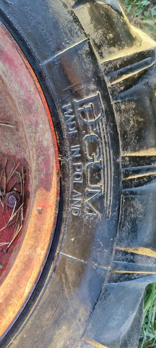 Opony jodełka do kosiarki Osa