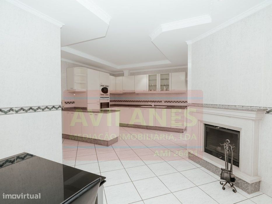 Apartamento T3 Recuado - Lobão