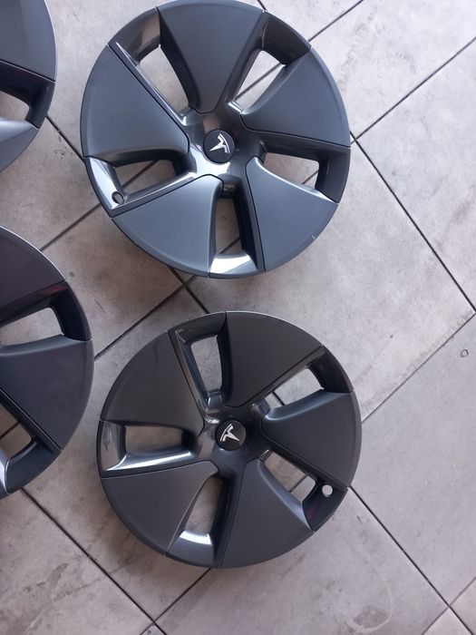 Tampões do tesla model 3(Jantes 18 polegadas)