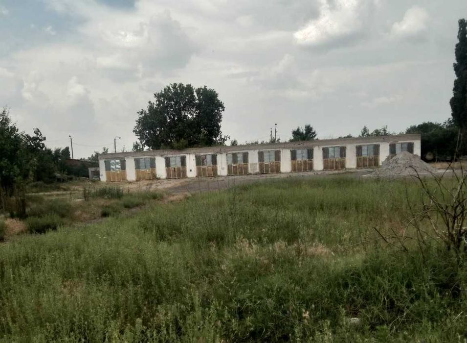 Припортовий логістично-виробничий комплекс 1722 м² на ділянці 1,18 га, м. Рені