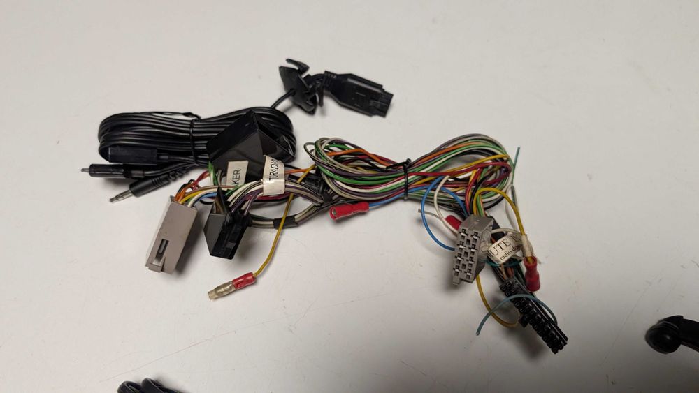 Kit Bluetooth Parrot MKI9200 Mãos-livres