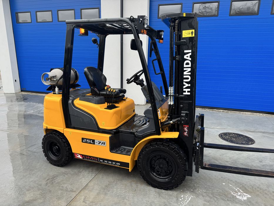Hyundai 25L-7A wózek widłowy toyota linde demo jak Nowy 162h