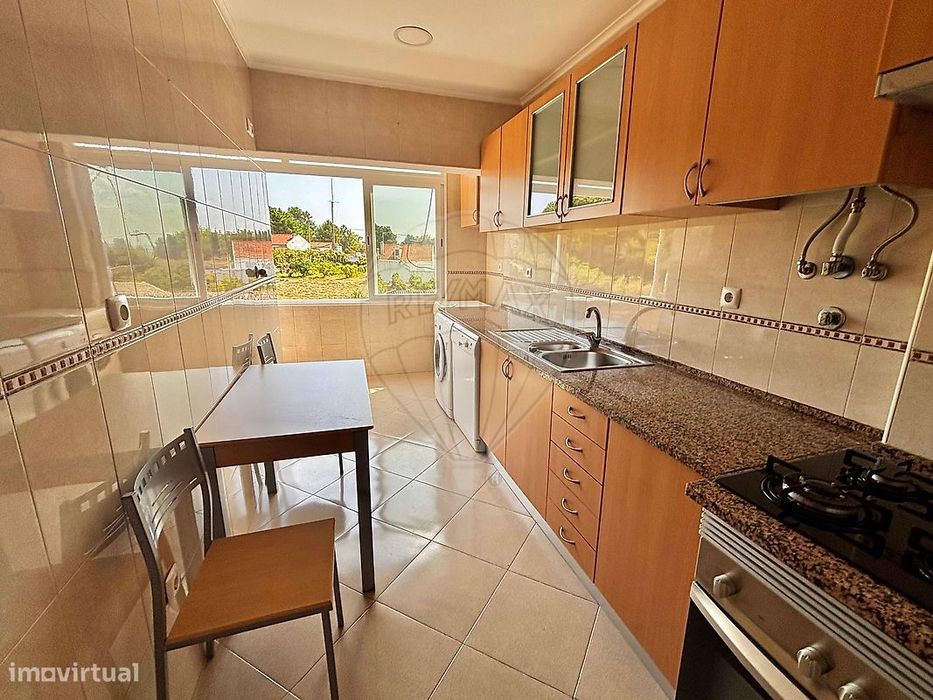 Apartamento T2 para arrendamento