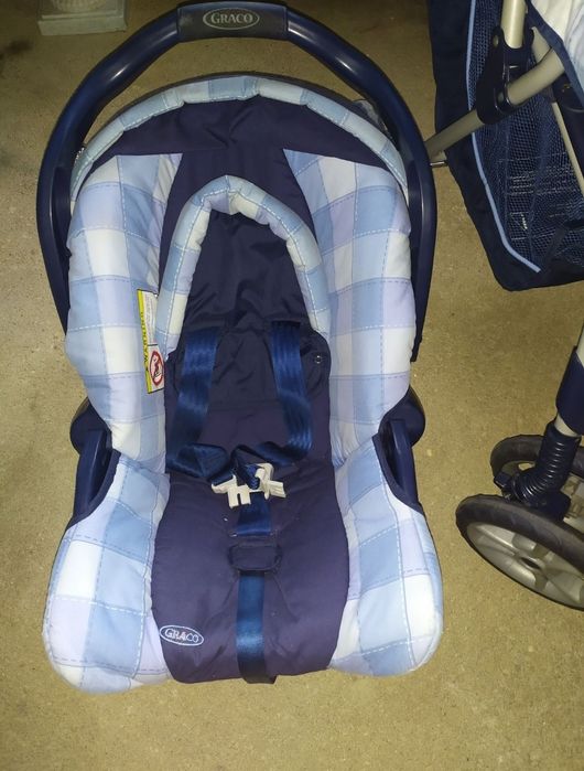 Carrinho de bebe + ovo