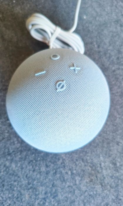 Amazon Alexa Echo Dot 5 azul com relógio