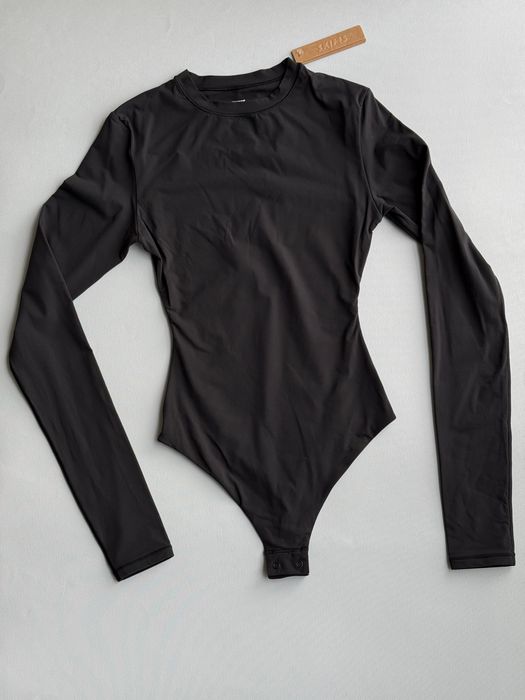 Топ SKIMS оригинал