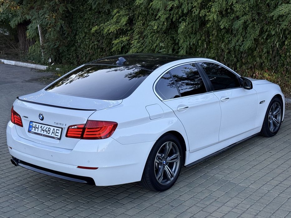 BMW 528i xDrive M Package