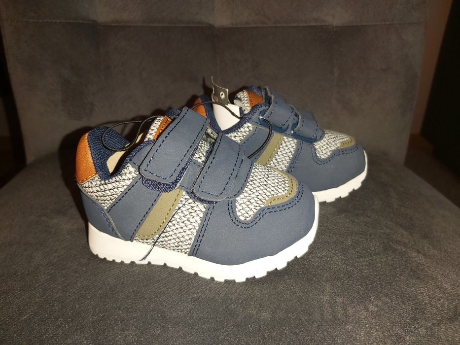 Adidasy chłopięce nowa kolekcja 19 i 22