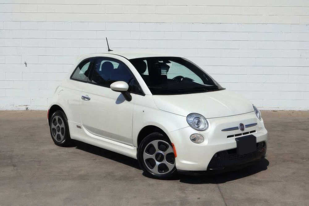 Fiat 500E      2017