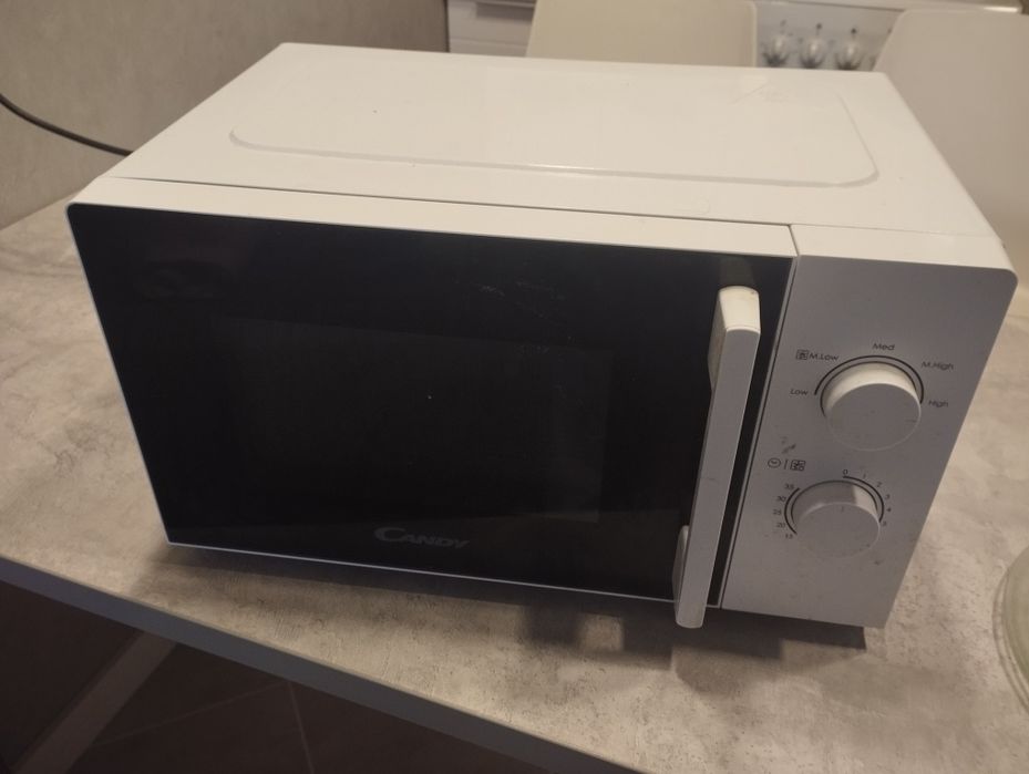 Микроволковка Мікрохвильова піч Candy