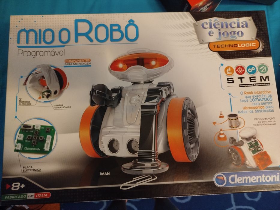 Jogo mio robô programável