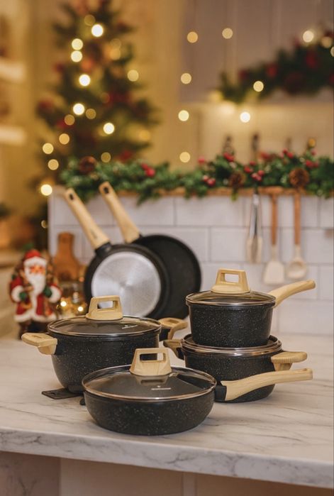 Zestaw garnków i patelni