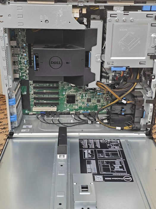 Робоча Графічна станція Dell Precesion 5820 / S2066 / DDR4 / W2123