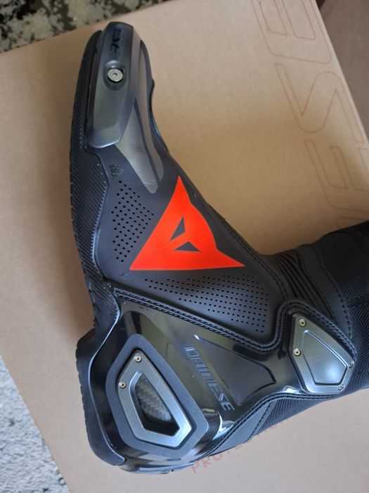 Dainese axial 2 42