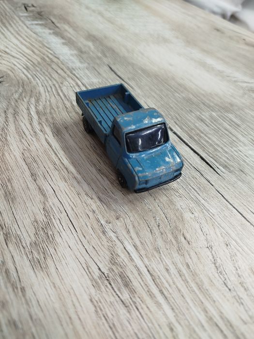 Ford Transit модель