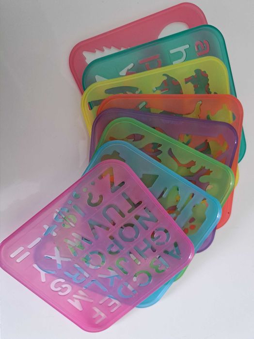 Réguas para as crianças aprenderem a escrever e desenhar