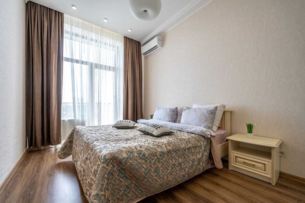 Аренда квартиры посуточно/долгосрочно в Аркадии джакузи/ террасой/1013