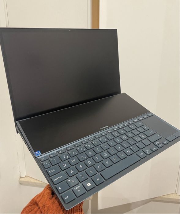 Portatil Asus Zenbook Duo i7