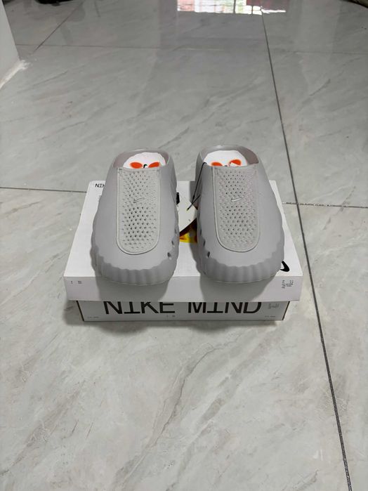 Nike mind 001 R.42