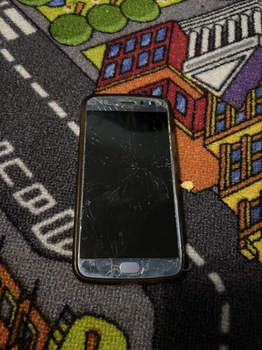 moto x4 на запчастини