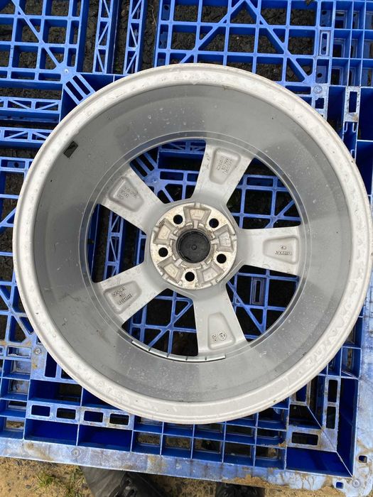 Диск Одиночка Запаска R16 5x100 7J ET46 Skoda VW 5ja601025ad