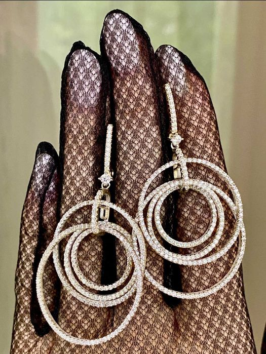 Сережки з підвісками, довгі та стильні сережки (колекція)