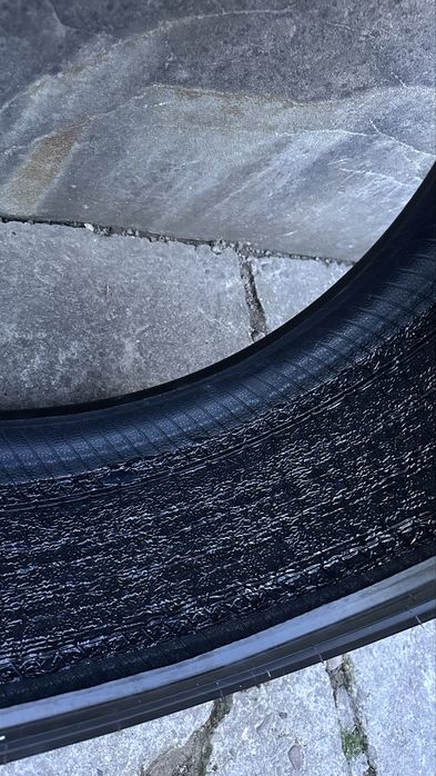 шини Pirelli cinturato P 235/40R19