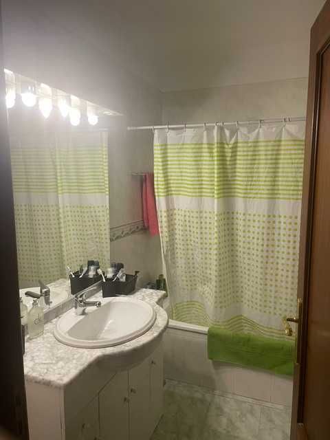 T3 Mobilado em Vialonga | 110 m² | 2 WC | Pronto a habitar