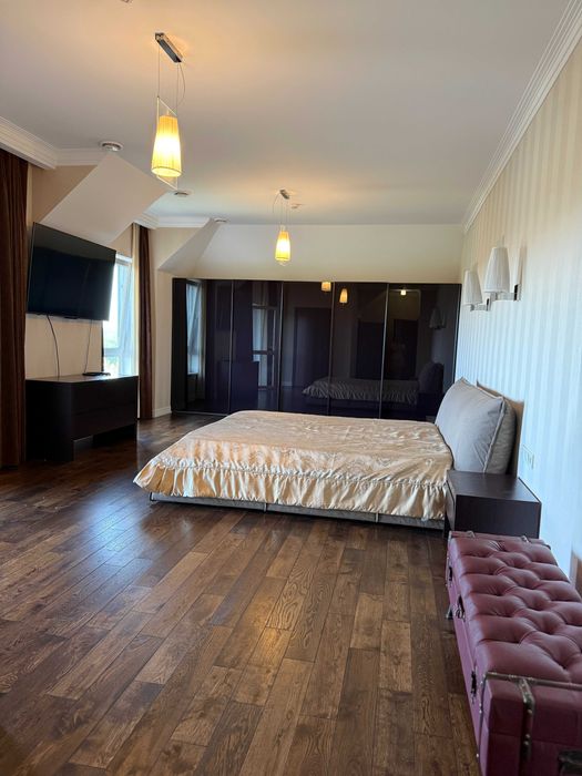 Оренда будинку в Лісниках (5 км від Києва) (з генератором)