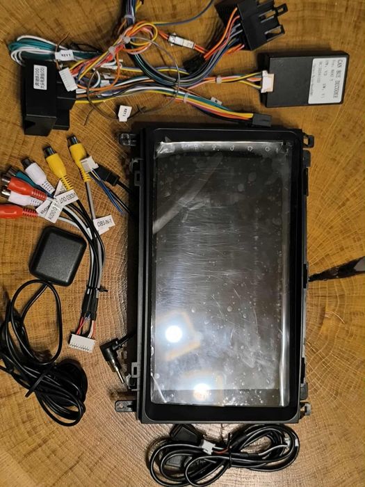 Radio android Mekede 2/32G Mercedes Vito,sprinter i inne, okablowanie