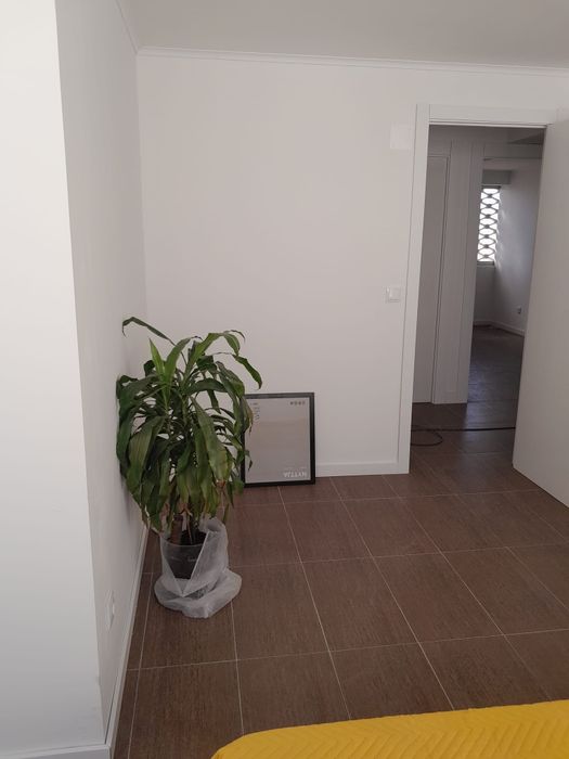 Quarto para arrendar Camarate Loures (Lisboa)