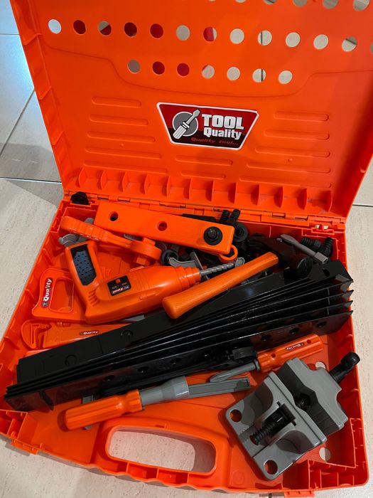 Mesa de oficina para brincar