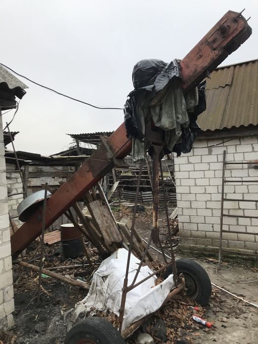 Продам культиватор КРН