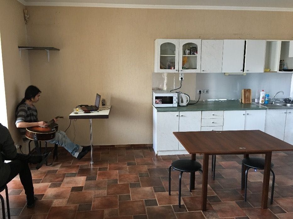 НОВЫЙ ХОСТЕЛ КИЕВ М. Контрактовая площадь Ул. Межигорская 5 Общежитие