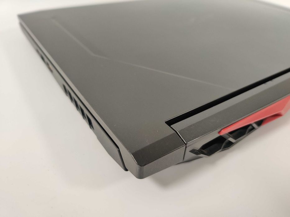 Laptop acer nitro 5 512g 5 4600/gtx 1650