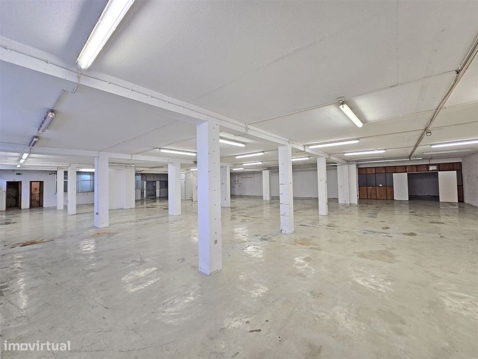 Armazém para arrendar em Viseu