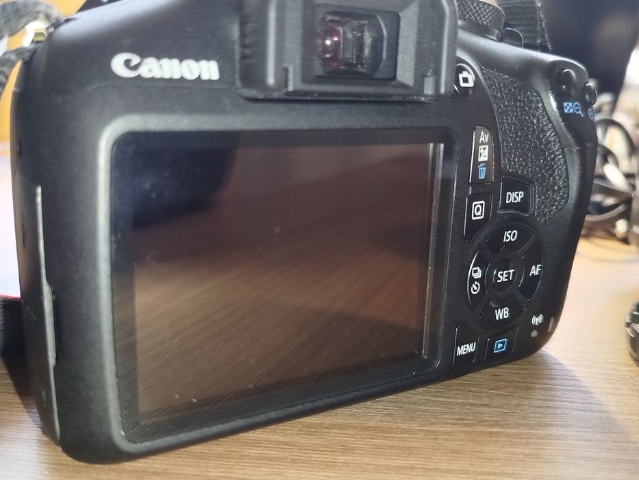 Canon eos 2000d + obiektyw