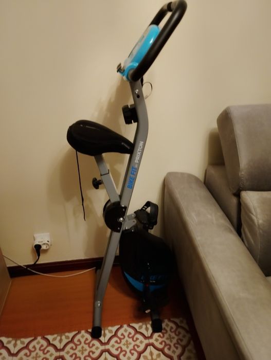 Stationary Bicycle478668789971036160